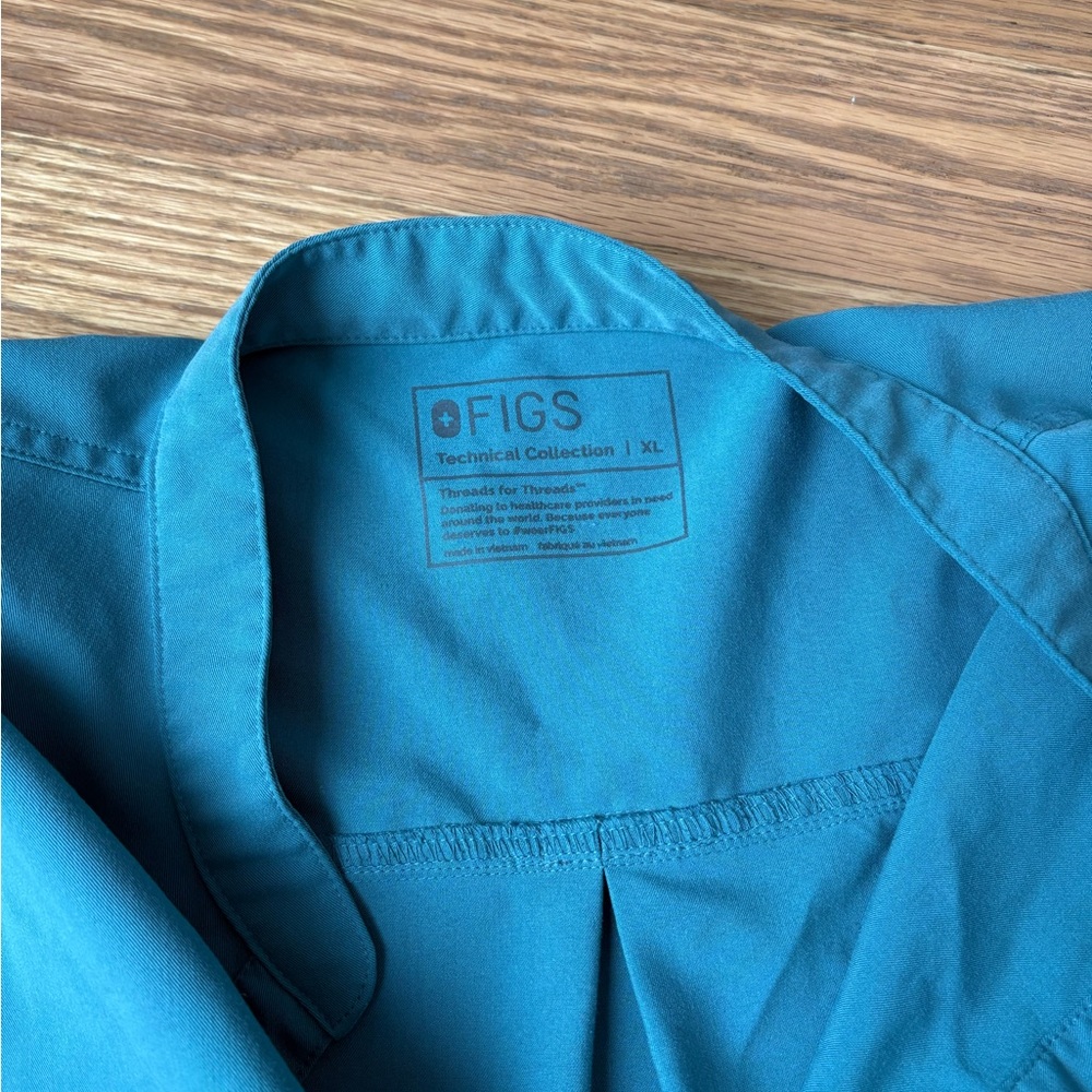 Figs scrubs